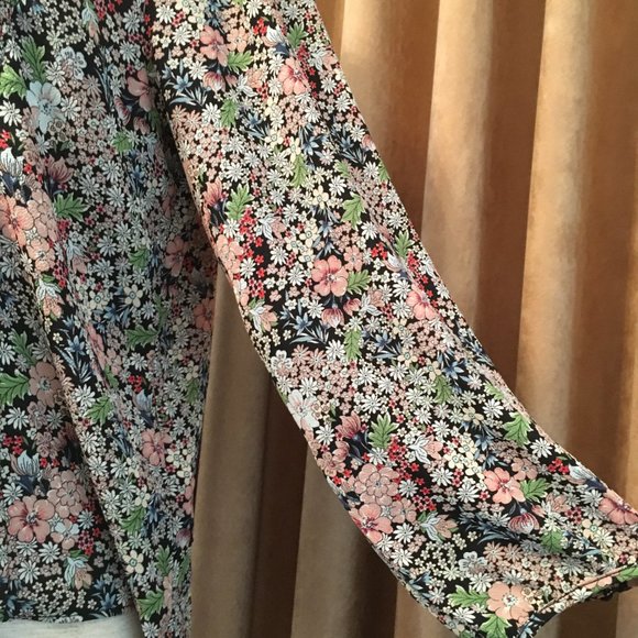 ZARA BASIC Floral Blouse - Picture 7 of 8